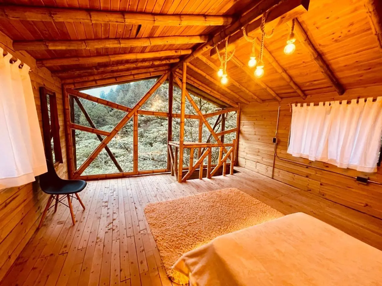 Camping Bamboo Lodge, Vista Privilegiada A Las Montanas Medellín