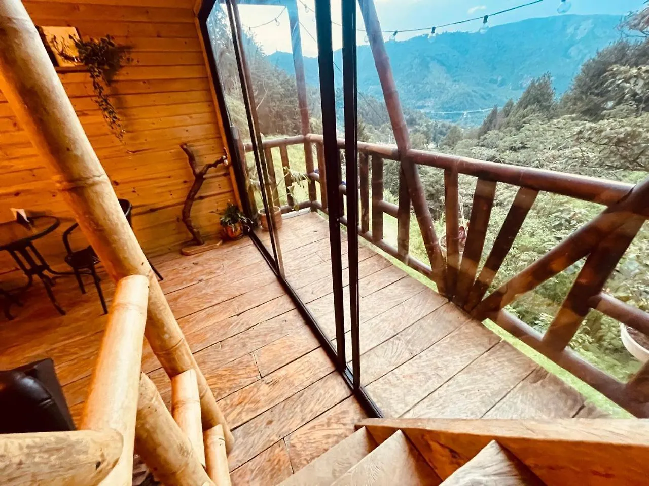 Bamboo Lodge, Vista Privilegiada A Las Montanas Medellín Camping