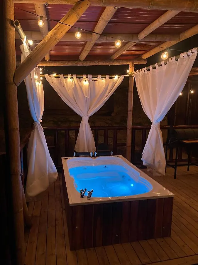 Campsite Bamboo Lodge, Vista Privilegiada A Las Montanas Medellin